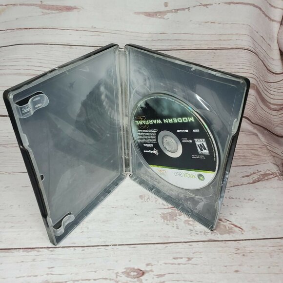 Call of Duty: Modern Warfare 2 Hardened Edition | Microsoft Xbox 360 | Some Wear - Picture 4 of 4